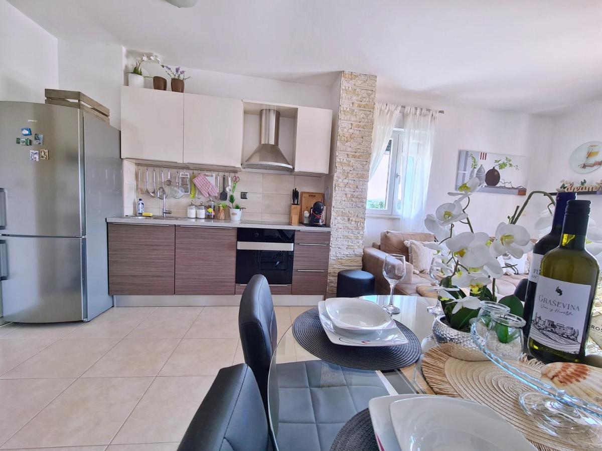 Luxury Apartment Salona ภายนอก รูปภาพ